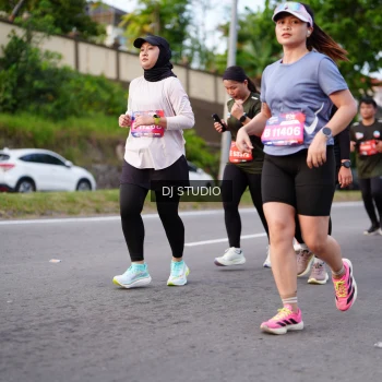 Runner Photo 3931550