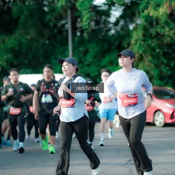 Runner Photo 3931559