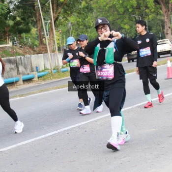 Runner Photo 3931587