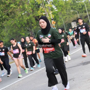 Runner Photo 3931634