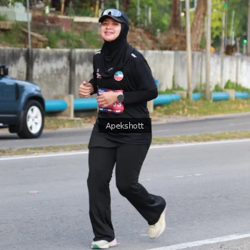 Runner Photo 3931667