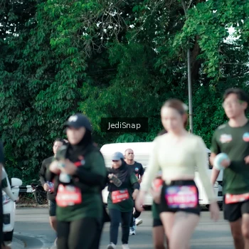Runner Photo 3931668