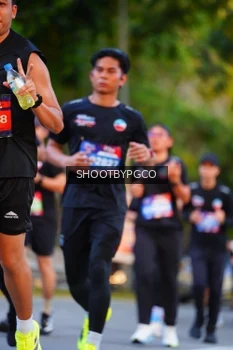 Runner Photo 3931686