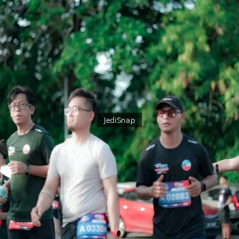 Runner Photo 3931692