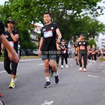 Runner Photo 3931728