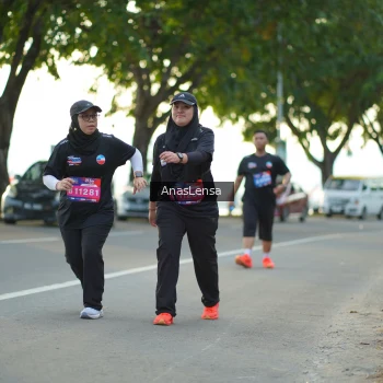 Runner Photo 3931834