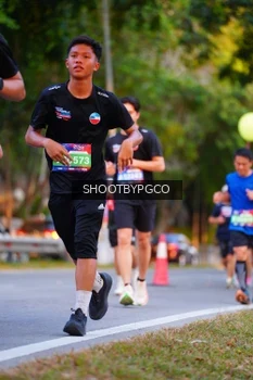 Runner Photo 3931878
