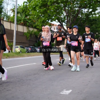 Runner Photo 3931990