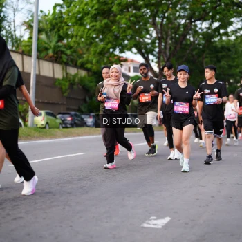 Runner Photo 3932010