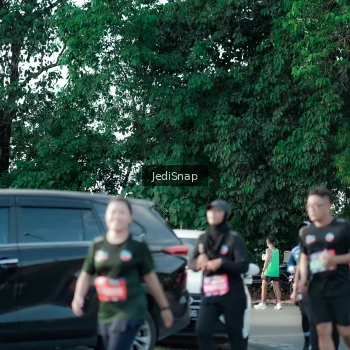 Runner Photo 3932066