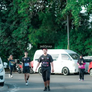 Runner Photo 3932125