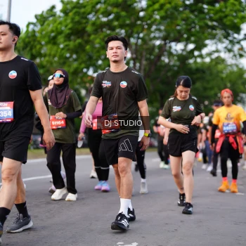 Runner Photo 3932142