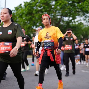 Runner Photo 3932165