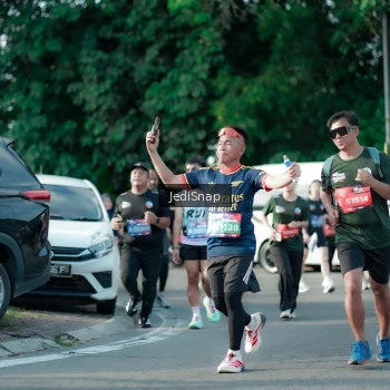 Runner Photo 3932195