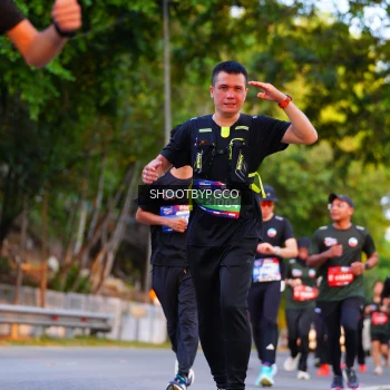 Runner Photo 3932243