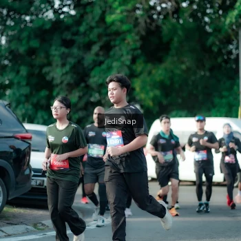 Runner Photo 3932270