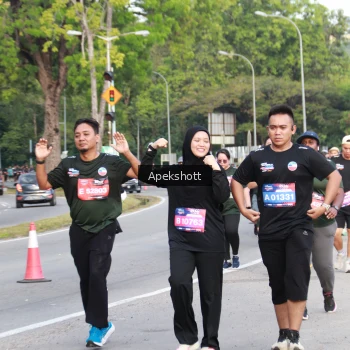 Runner Photo 3932306
