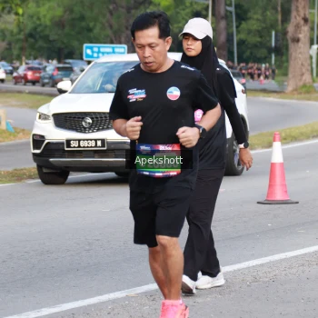 Runner Photo 3932341
