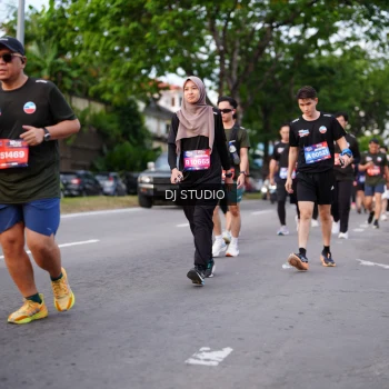 Runner Photo 3932352