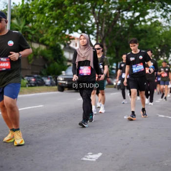 Runner Photo 3932379