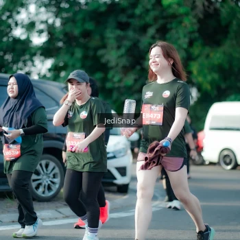 Runner Photo 3932385