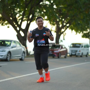 Runner Photo 3932417