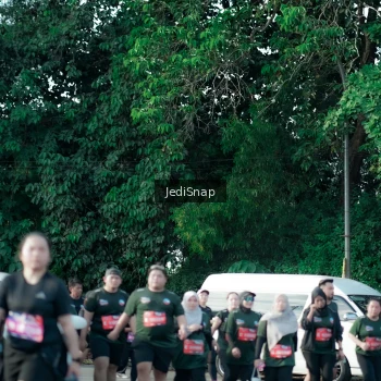 Runner Photo 3932441