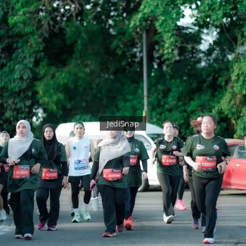 Runner Photo 3932513