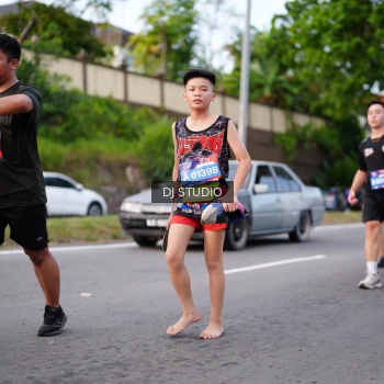 Runner Photo 3932598