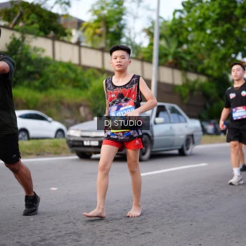 Runner Photo 3932610
