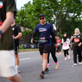 Runner Photo 3932638