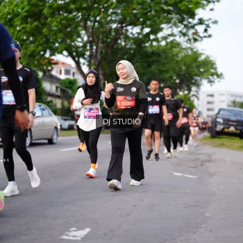 Runner Photo 3932659