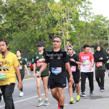 Runner Photo 3932663
