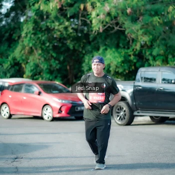 Runner Photo 3932667