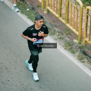 Runner Photo 3932676