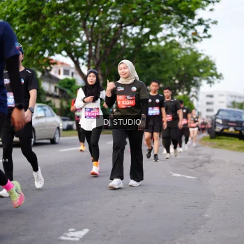 Runner Photo 3932677