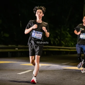 Runner Photo 3932685