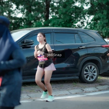 Runner Photo 3932695