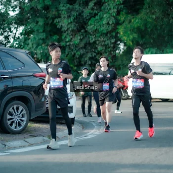 Runner Photo 3932709