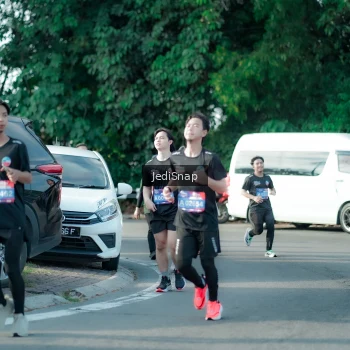 Runner Photo 3932719