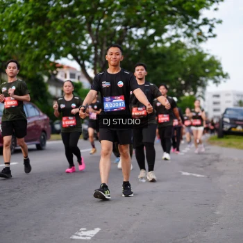 Runner Photo 3932745