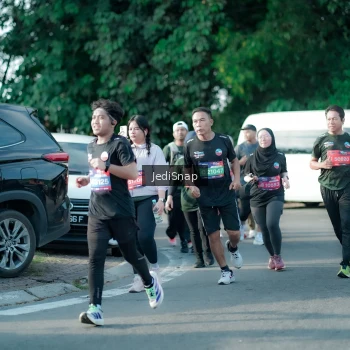 Runner Photo 3932787