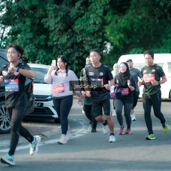 Runner Photo 3932795