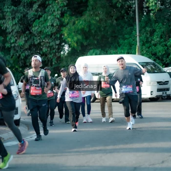 Runner Photo 3932833