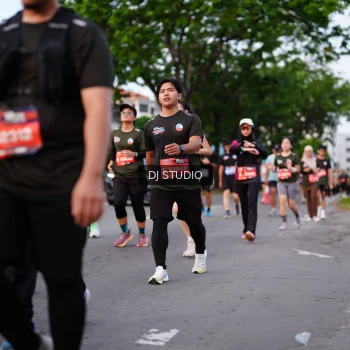 Runner Photo 3932861