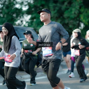 Runner Photo 3932872