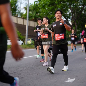 Runner Photo 3932910