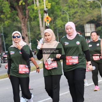 Runner Photo 3932915