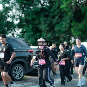 Runner Photo 3932917