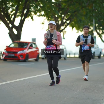Runner Photo 3932918